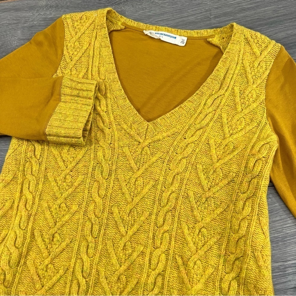 Pilcro and the Letterpress Knit Wool Blend V-Neck Sweater Women’s size Large